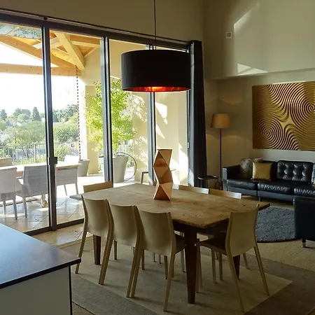 Maison Du Apartment