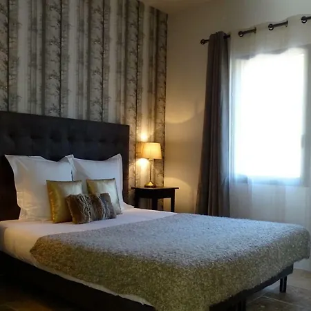 Maison Du * Les Angles (Gard)