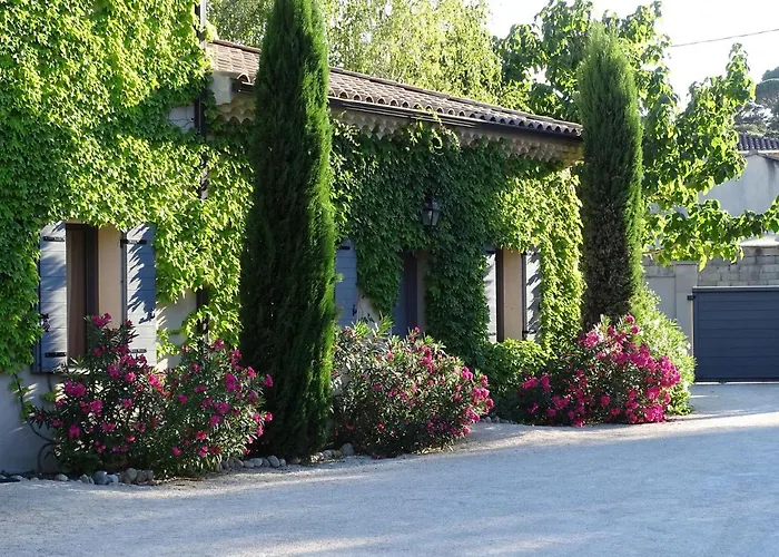 Maison Du * Les Angles (Gard)