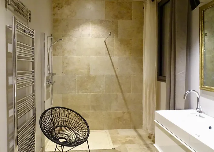 Maison Du Apartment *