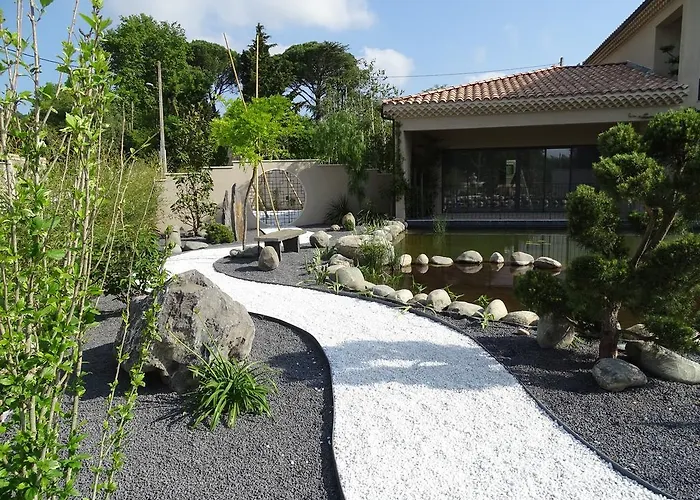 Maison Du Les Angles (Gard)